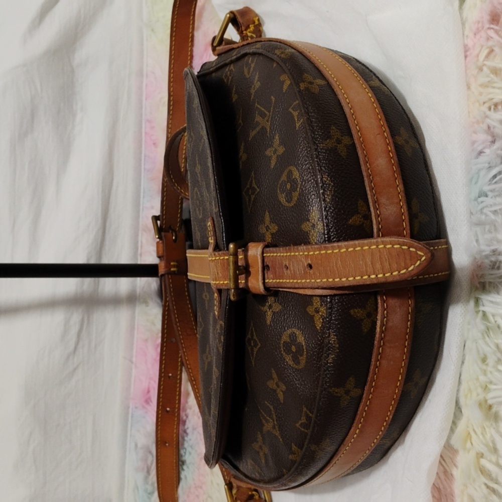 FIRM PRICE! 8903VI Authentic Louis Vuitton Chantilly Vintage Crossbody - Picture 7 of 16
